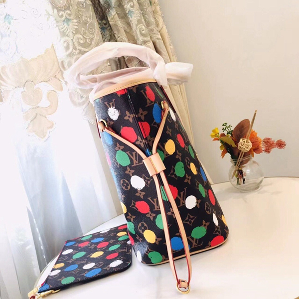 ルイヴィトンバッグ内部構造